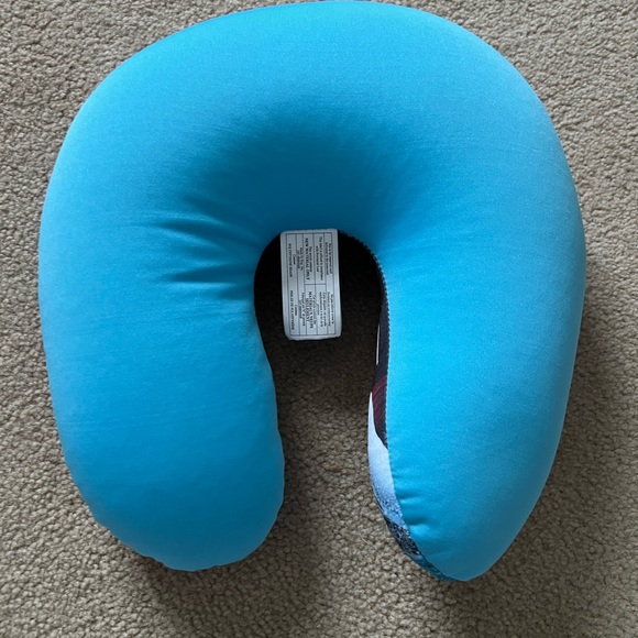 Disney Frozen Child Size Neck Travel Pillow - Picture 2 of 2